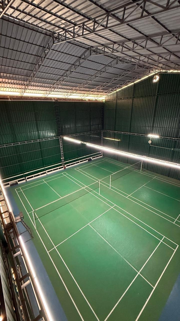 Stay N Play Indoor Badminton Court